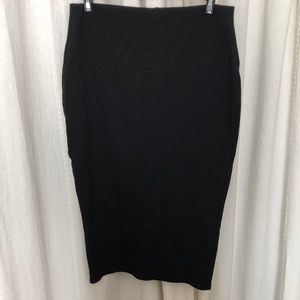 Long pencil skirt